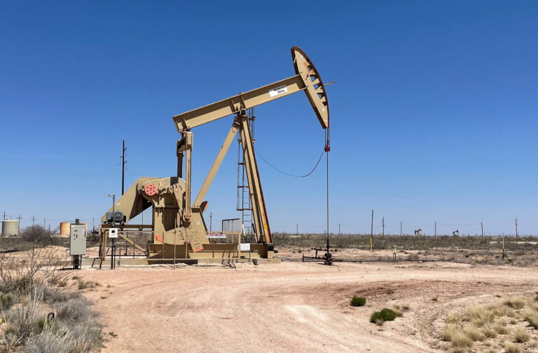 Estoques de petróleo nos EUA aumentam além das expectativas em abril