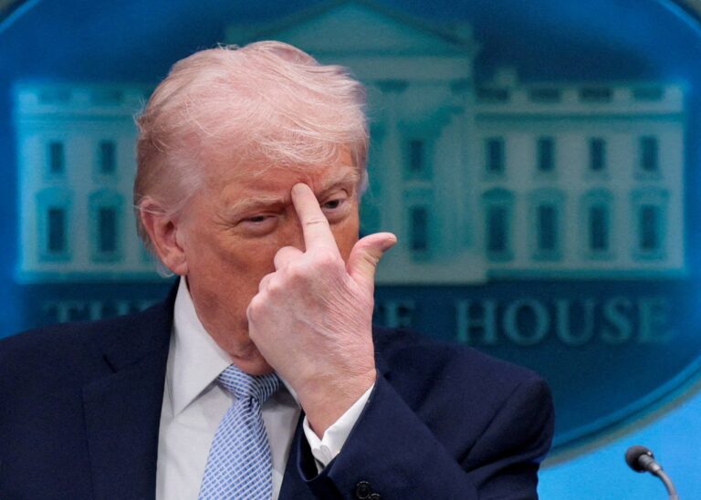 Trump anuncia acordo quase finalizado com Irã para suspender programa nuclear