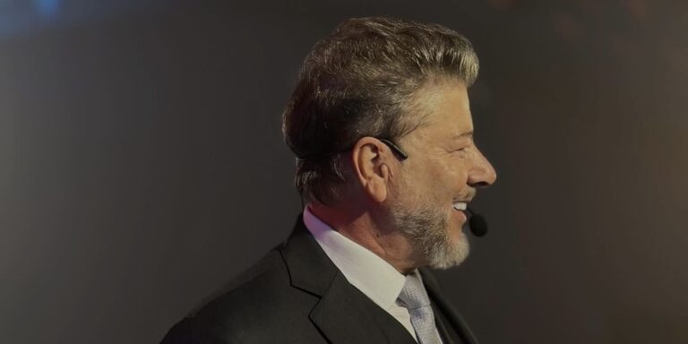 Autoridade espiritual destaca a importância do alinhamento com Deus no Rio Grande do Sul
