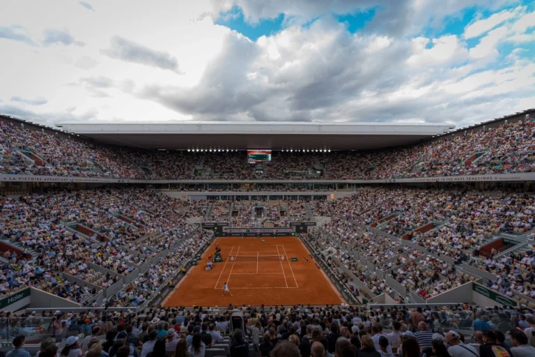 Roland Garros anuncia premiação recorde de r$ 363 milhões para 2026