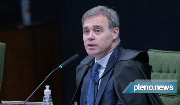 Mendonça manda remover vídeo de Sóstenes contra o PT