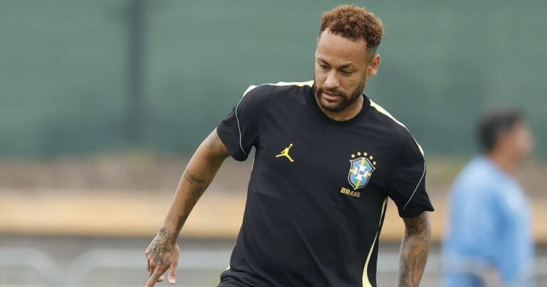 Ancelotti confirma Neymar apto para enfrentar Escócia na Copa