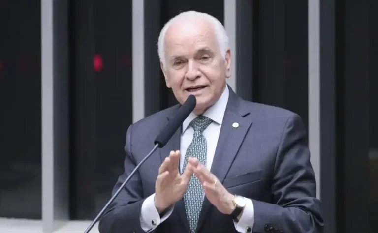 Deputado federal nomeia seis pastores para cargos no gabinete em Brasília