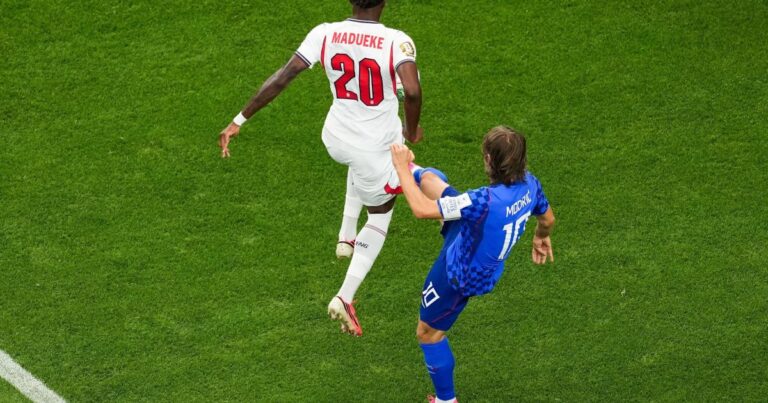 Modric cumpre 716 jogos sem pênalti até cometê-lo contra Inglaterra