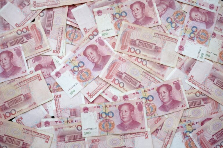 China reforça internacionalização do yuan com novos instrumentos