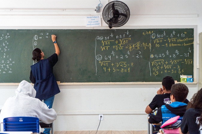 Paraná é 3º estado com mais inscritos na olimpíada de professores