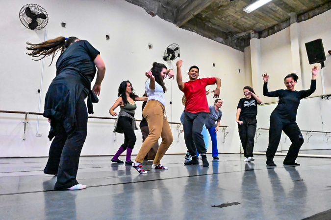 Teatro Guaíra abre inscrições para curso gratuito de técnicas corporais