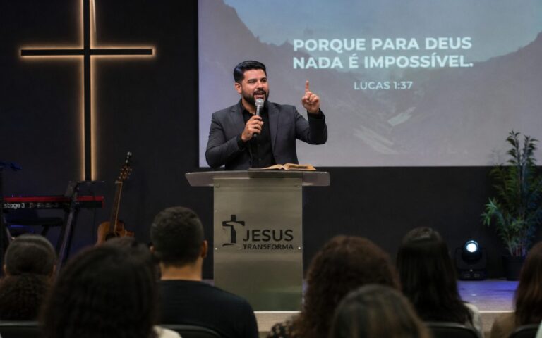Igreja equilibra formação cívica sem influenciar voto dos fiéis