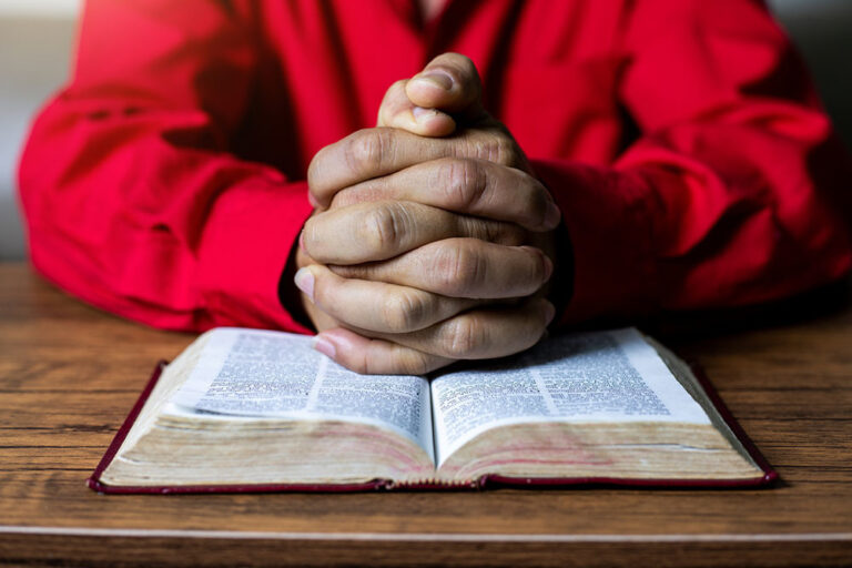 Aliança Evangélica exorta cristãos a engajar muçulmanos