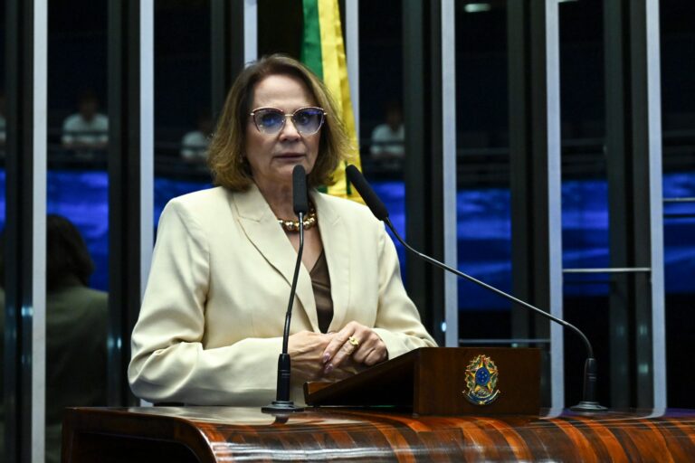 Damares manifesta solidariedade a vítimas de terremoto na Venezuela