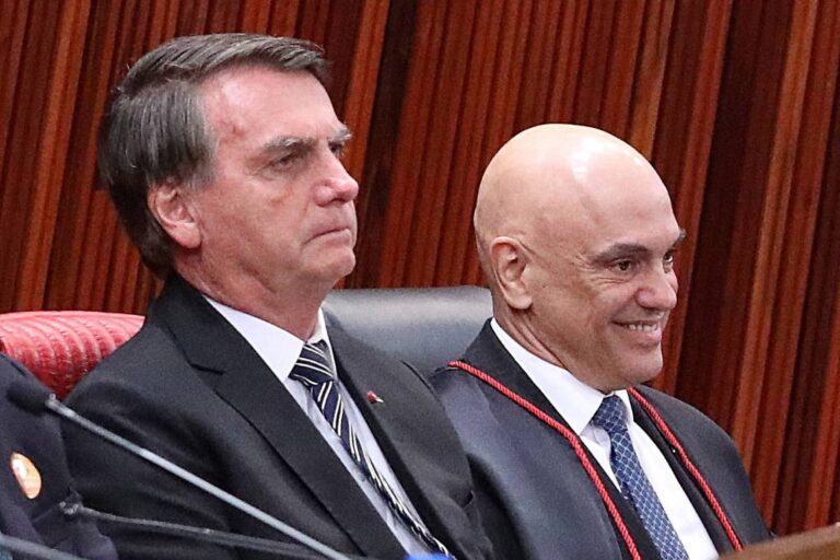 Moraes decide sobre extensão da prisão domiciliar de Bolsonaro