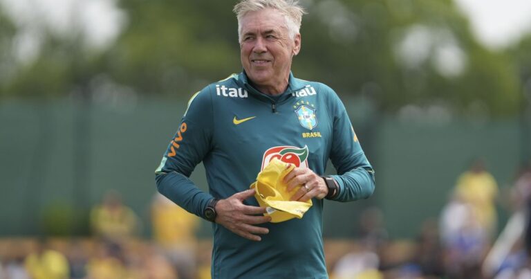 Ancelotti pode repetir escalação contra Japão nos 16-avos