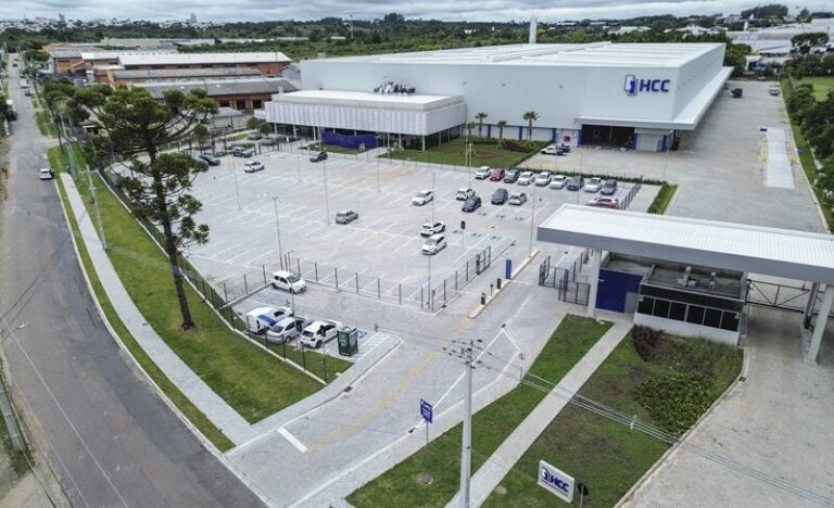 Curitiba exporta US$ 1,2 bilhão no primeiro semestre de 2026