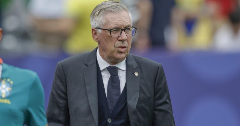 Capetinha detona trabalho de Ancelotti e pede saída do técnico