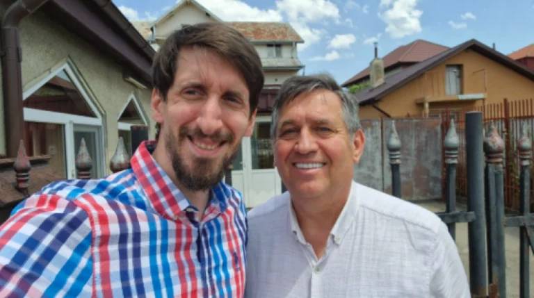 Líder de ministério prisional romeno prepara sucessão familiar