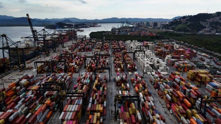 Exportações aos EUA crescem 37% em junho