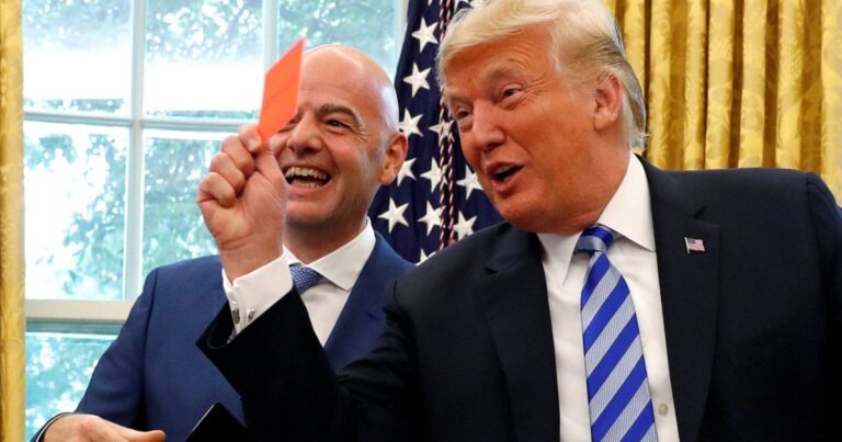 Trump diz desconhecer cartão vermelho após expulsão na Copa