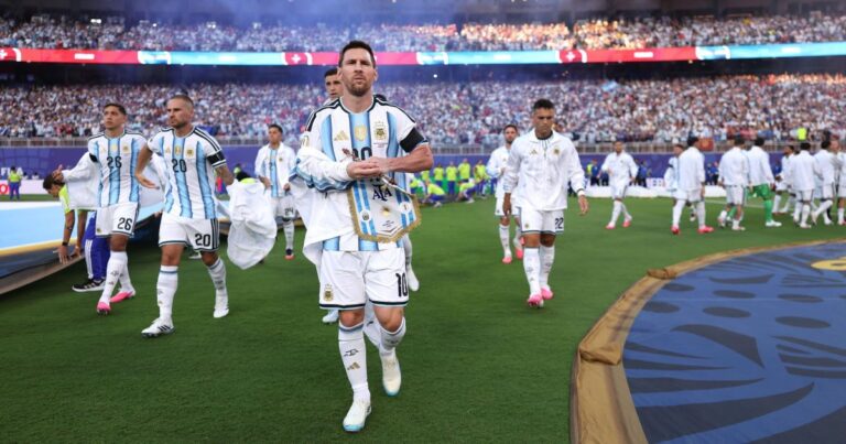 Argentina marca em 12 jogos seguidos e bate recorde da Copa