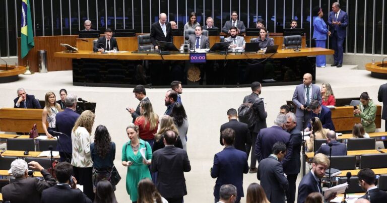 Câmara afirma ao STF que emendas seguiram regras de transparência