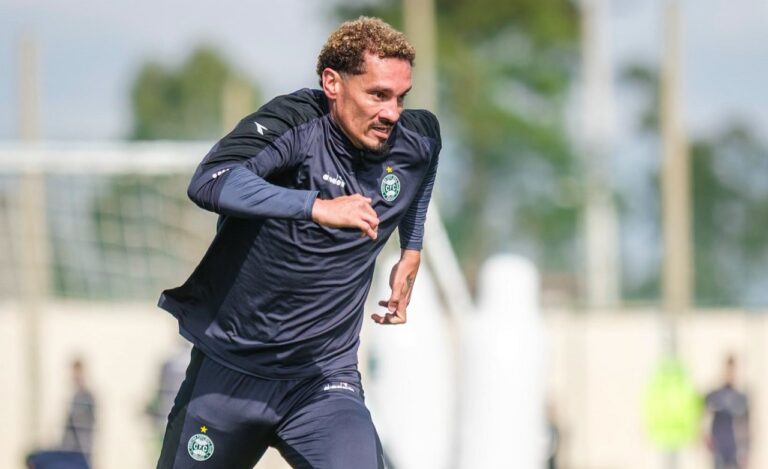 Coritiba e Cruzeiro se encontram no Couto Pereira pela 21ª rodada