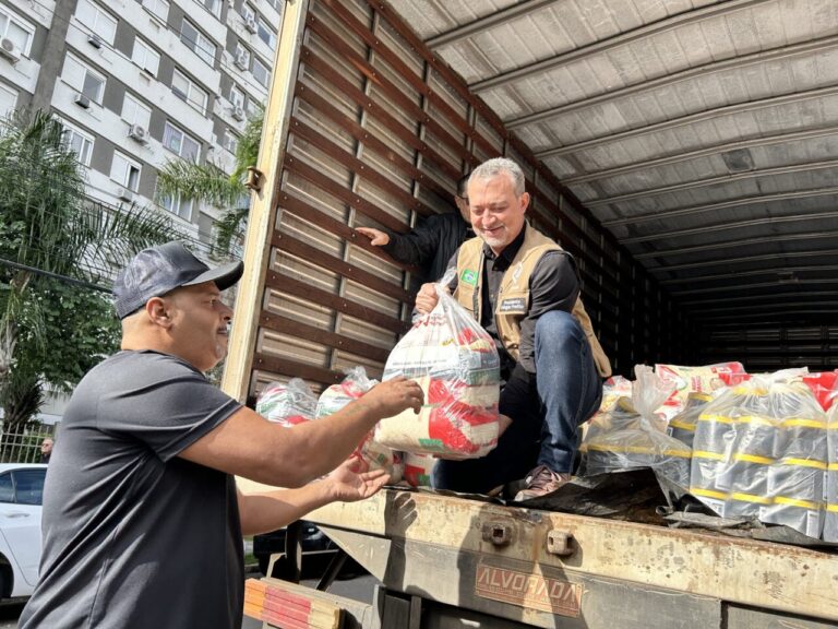 Preços de alimentos caem 1,14% em julho, reverte alta de seis meses