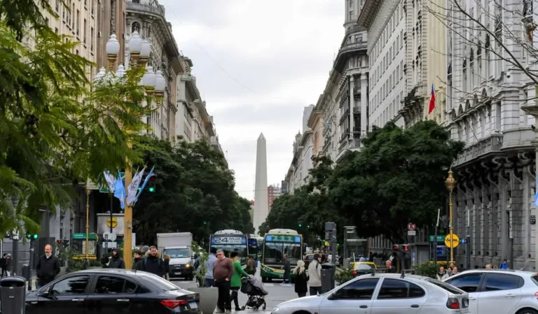 Crescimento evangélico reconfigura mapa religioso da Argentina