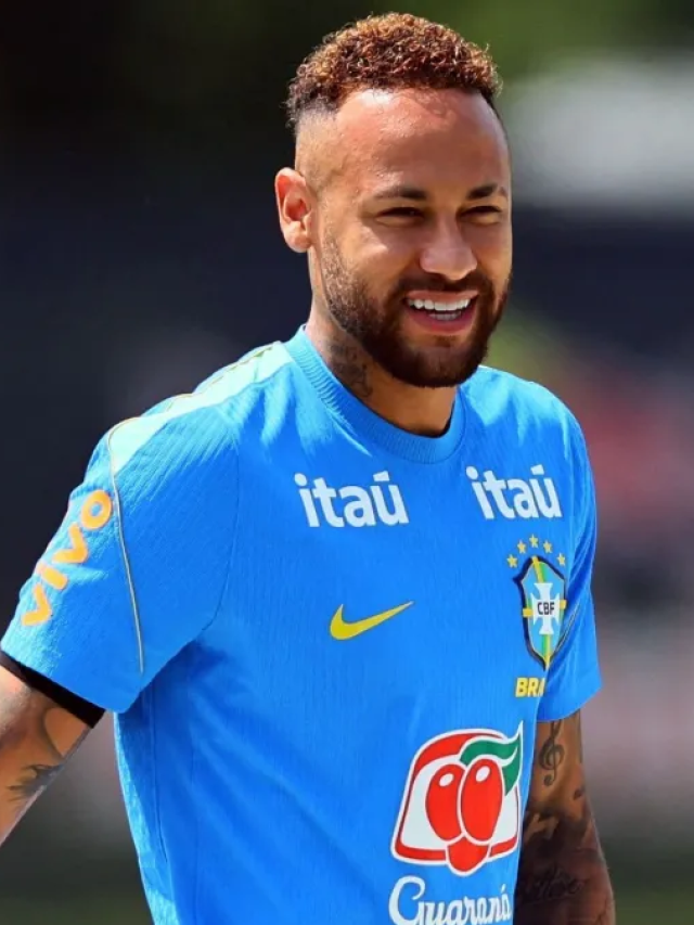 Neymar adquire iate de R$ 120 milhões com heliponto