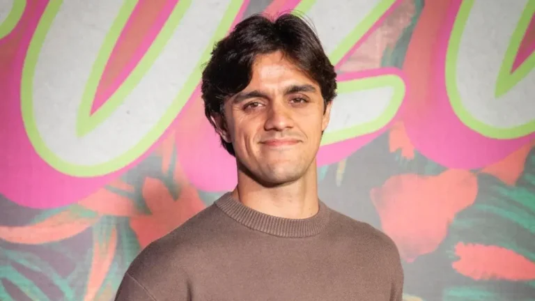 Felipe Simas explora caminho para o ministério pastoral