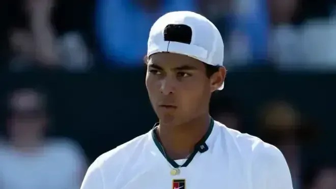 Guto Miguel celebra duelo com Kyrgios no UTS Rio