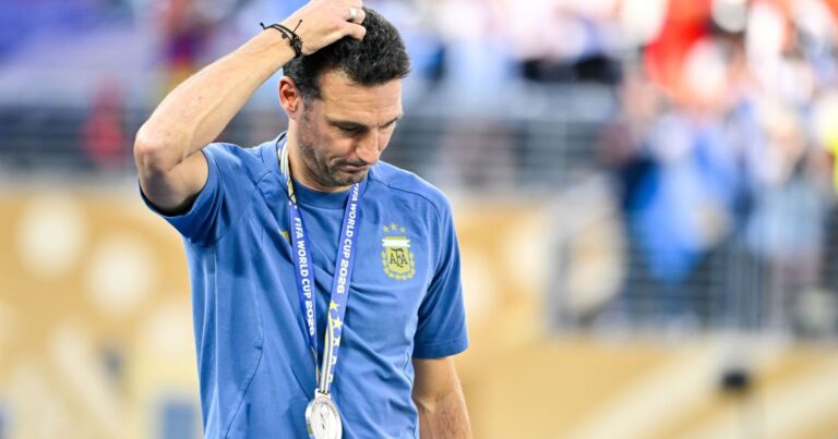Petição para repetir final da Copa bate 100 mil assinaturas