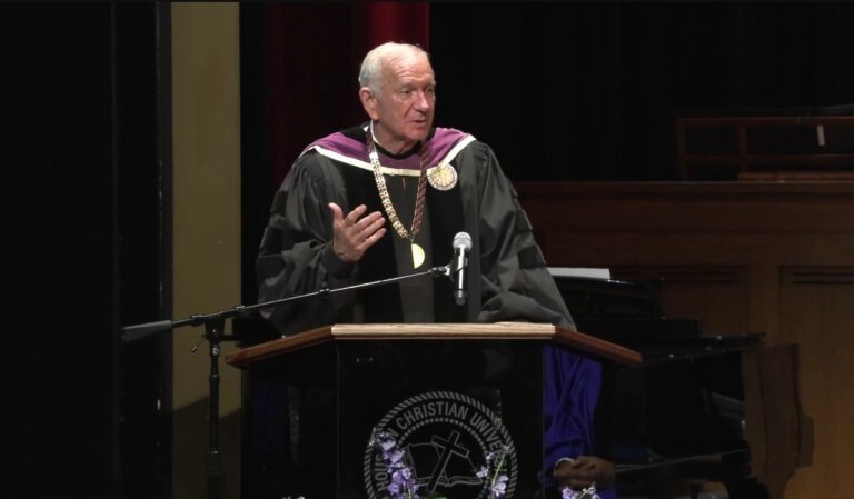 Morre Robert B. Sloan Jr., presidente da Universidade Cristã de Houston