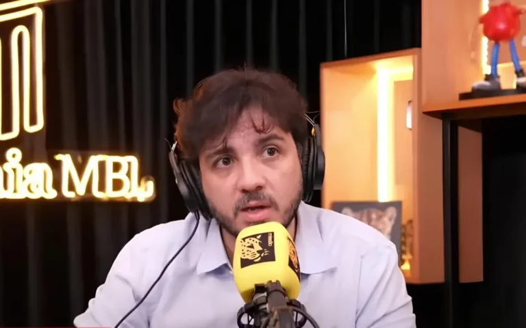 Renan Santos critica Flávio Bolsonaro e questiona sua candidatura para 2026