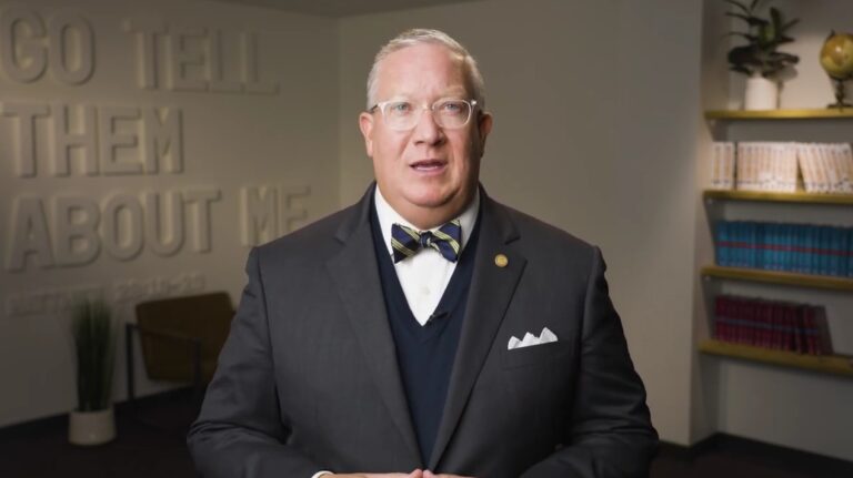 Rick Melson assume presidência do Moody Bible Institute