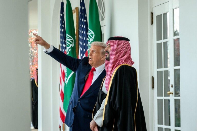 Trump condiciona acordo nuclear saudita aos Acordos de Abraão