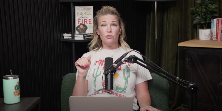 Jen Hatmaker abandona crença em inferno e relata resgate da fé