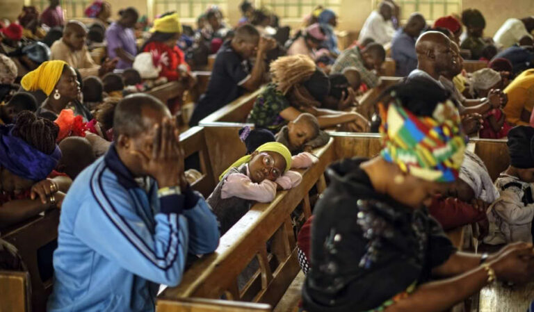 Fé cristã cresce na Nigéria apesar da violência crescente