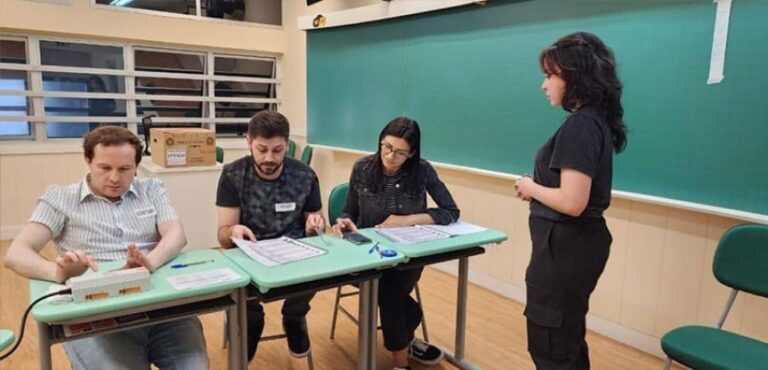 TRE-PR convoca mesários para eleições 2026