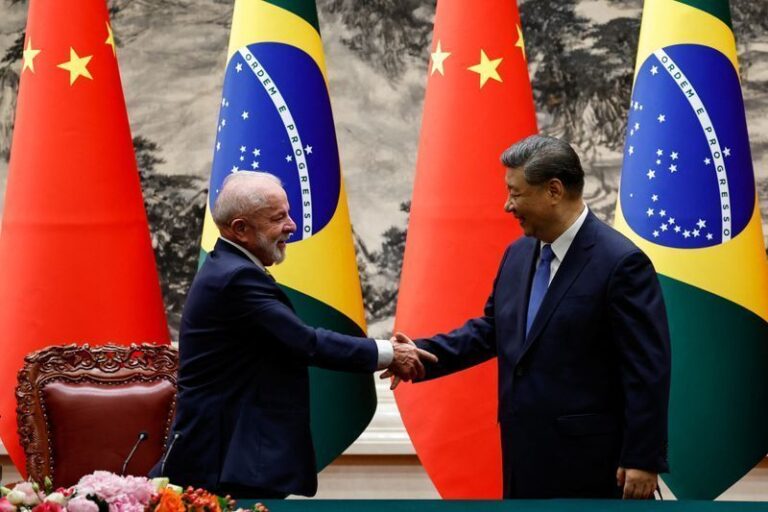 Pressão dos EUA abre caminho para avanço estratégico da China no Brasil