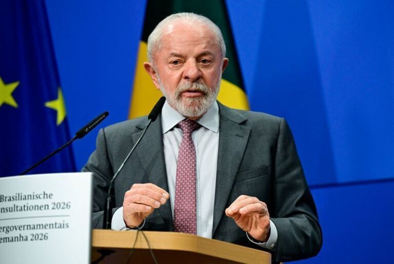 Pesquisa aponta desaprovação de 51% do governo Lula
