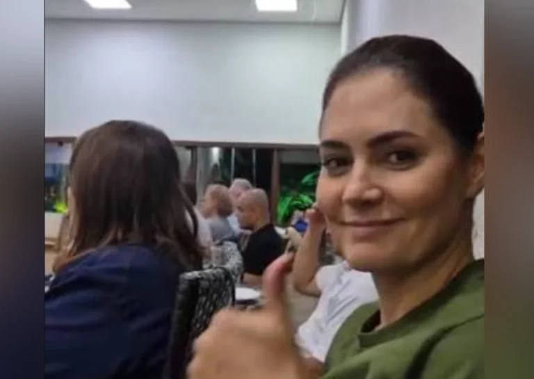 Michelle e Damares assistem debate de Celina no Distrito Federal