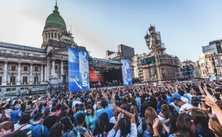Cristãos marcham em Buenos Aires nesta segunda para orar pela Argentina