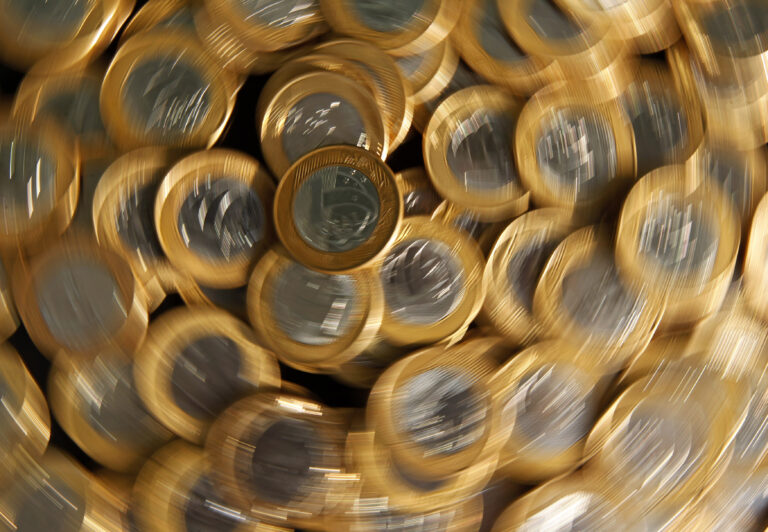 Governo registra superávit de R$ 10,8 bi em julho com receitas de petróleo