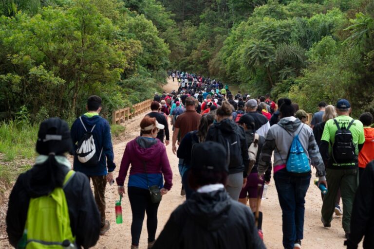 Pontal do Paraná realiza caminhada na natureza neste domingo
