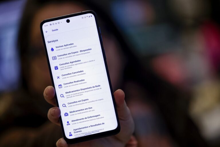 Araucária libera consultas e vacinas pelo celular