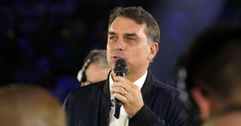 TSE suspende sistema de filiação após mudança de partido de Flávio