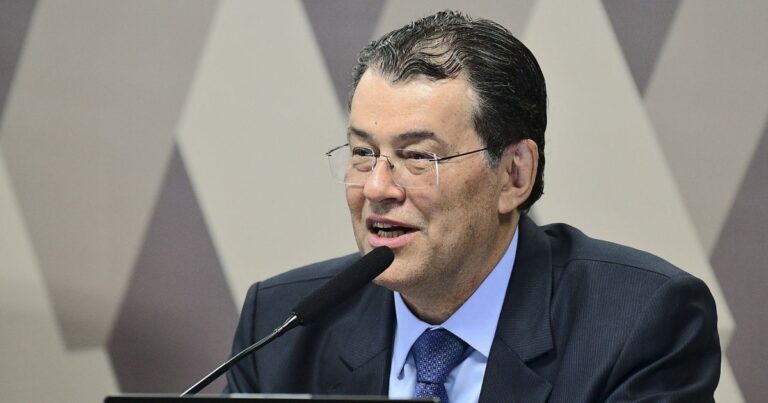 Quaest mostra Eduardo Braga na liderança para o Senado no Amazonas