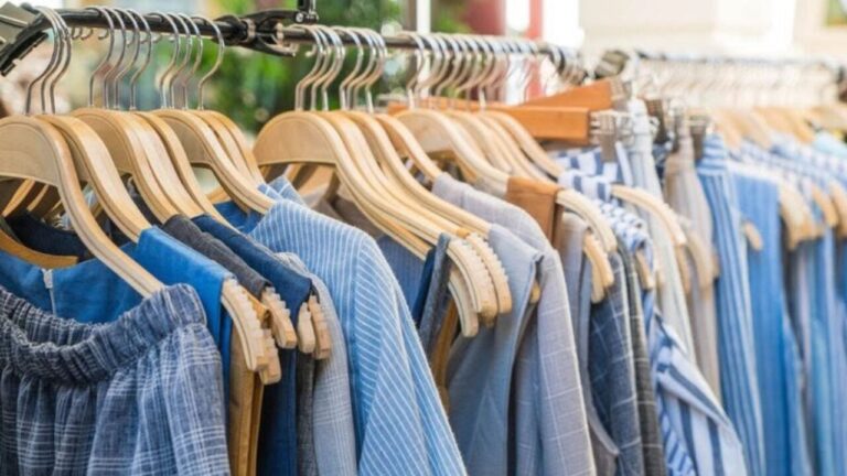 Brechó promove bazar beneficente com peças a até R$ 39,90 em Curitiba