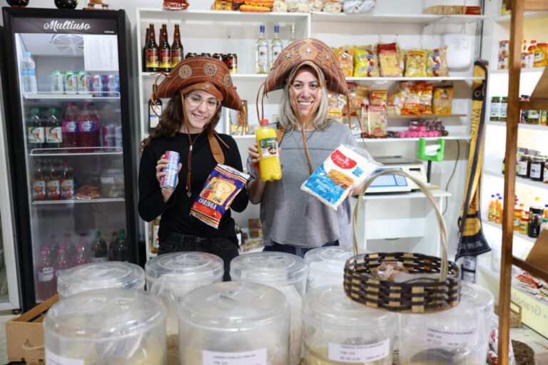 Loja de produtos nordestinos e nortistas completa 10 anos em Curitiba