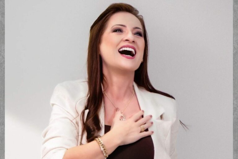 Lauriete lança 31º álbum após 12 anos longe dos estúdios