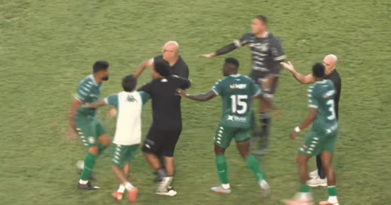 Luan é expulso por agredir adversário com cotovelada na semifinal da Série D